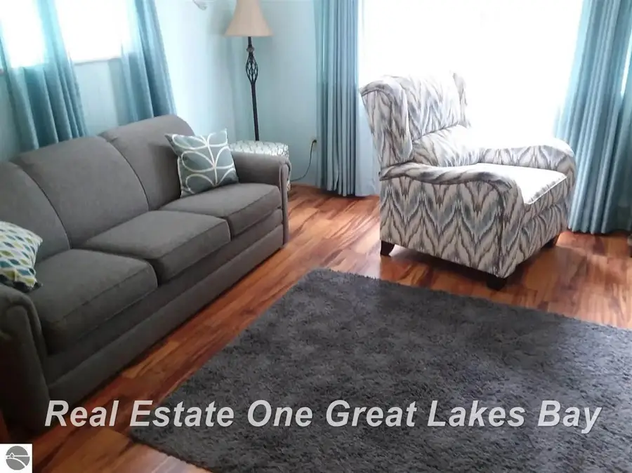 948 Richland, Lupton, MI 48635 - #3