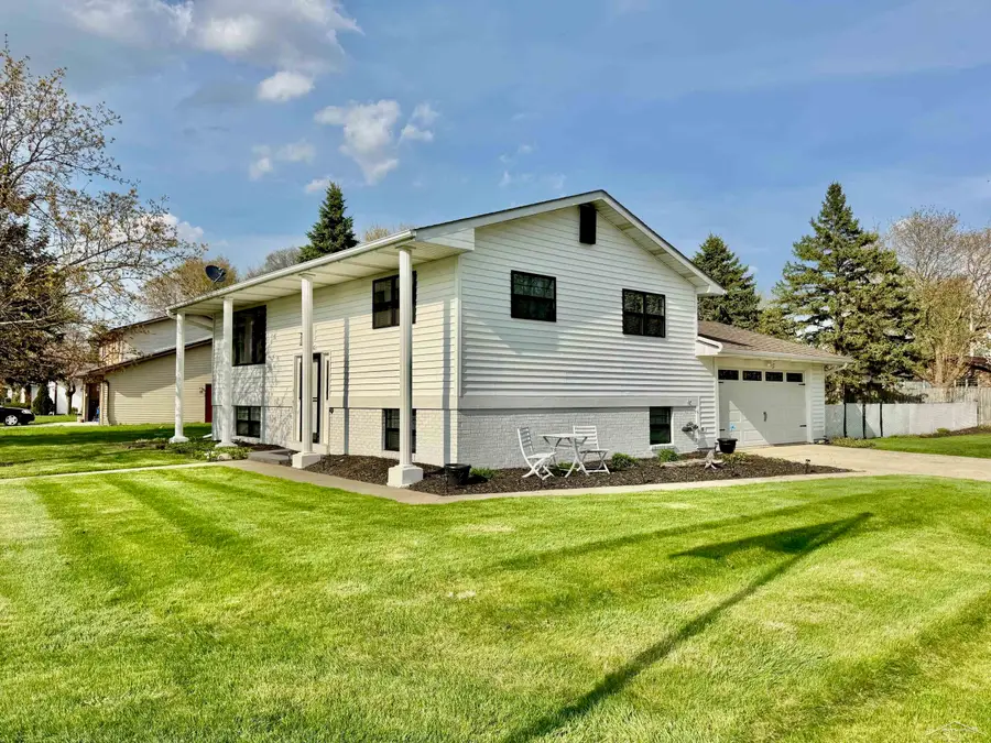 1516 Allendale, Saginaw, MI 48638 - #2