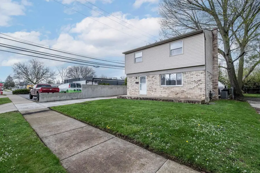 27025 Alger, Madison Heights, MI 48071 - #2