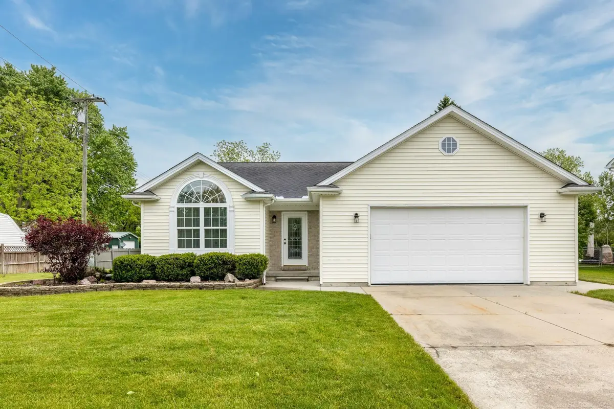 25 Rella Rae, Marysville, MI 48040 - #1