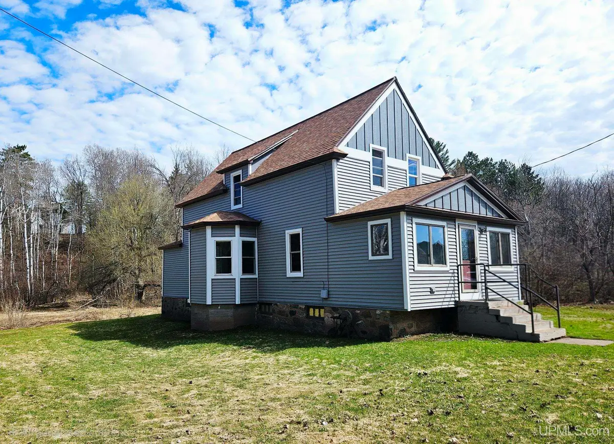 412 E Silver, Bessemer, MI 49911 - #1