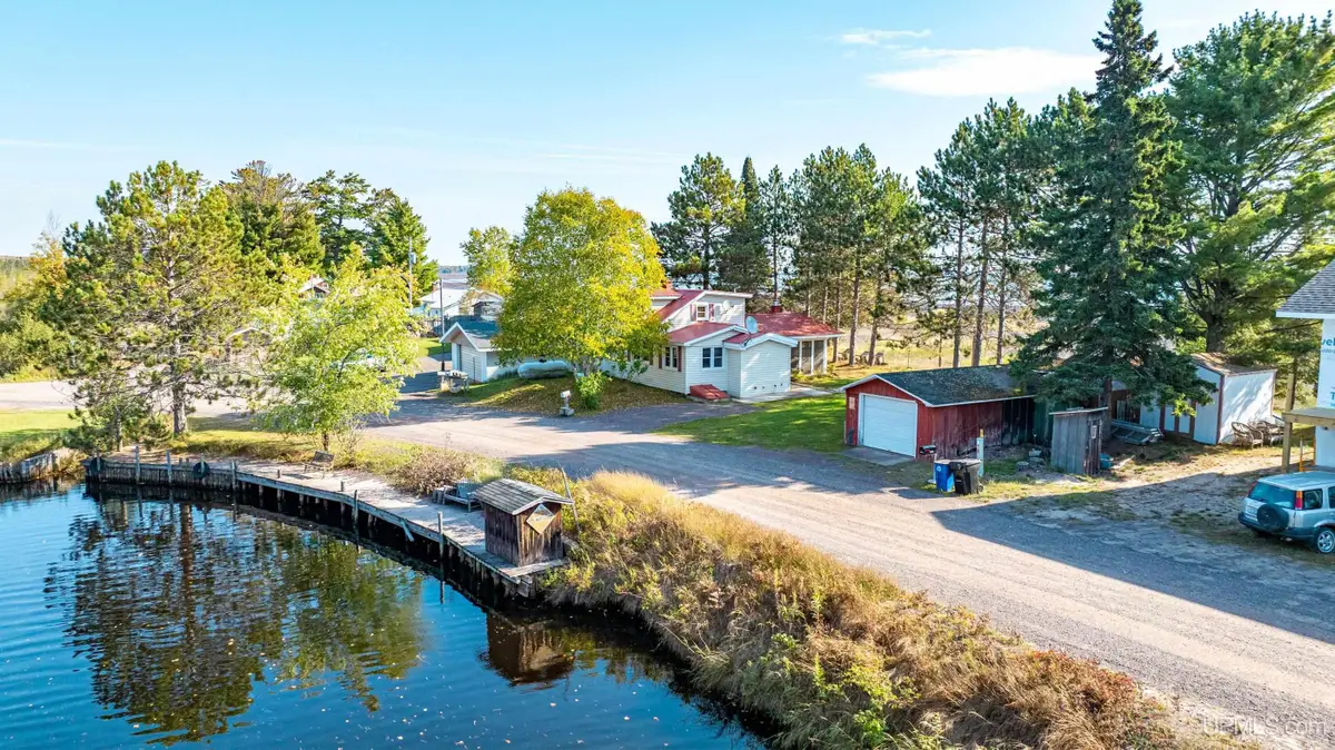 53582 Big Traverse River, Lake Linden, MI 49945 - #1