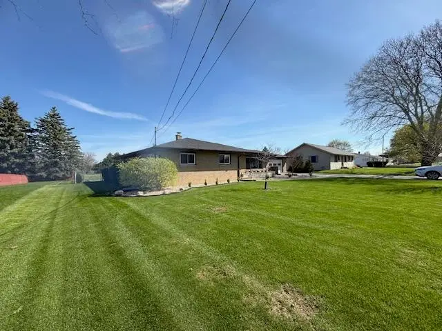 952 W Borton, Essexville, MI 48732 - #3