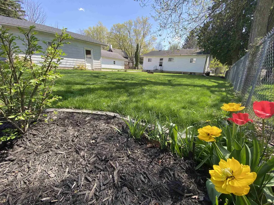 534 Ament, Owosso, MI 48867 - #2