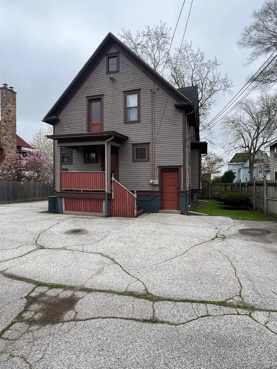 909 S Michigan, Saginaw, MI 48602 - #3