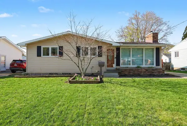 2100 N Brentwood, Essexville, MI 48732