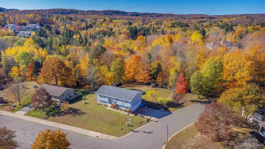 1800 Altamont, Marquette, MI 49855 - #2