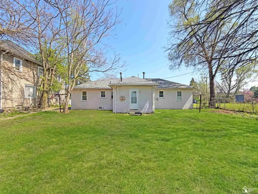 622 Church, Monroe, MI 48161 - #2