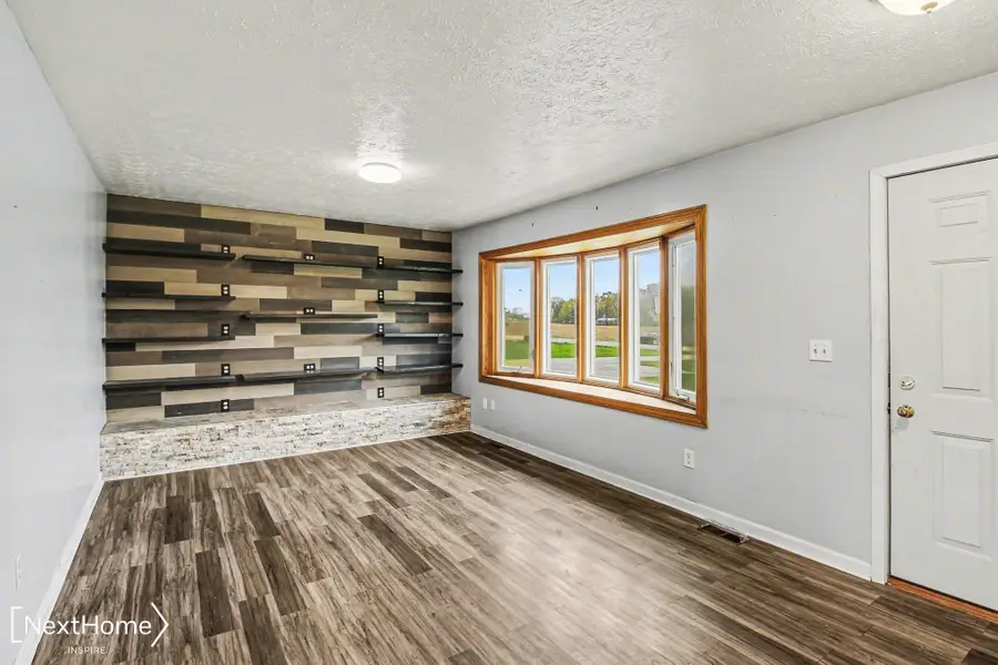 1601 Layton, Fowlerville, MI 48836 - #3