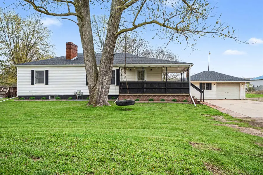 2695 S Center, Saginaw, MI 48609 - #2