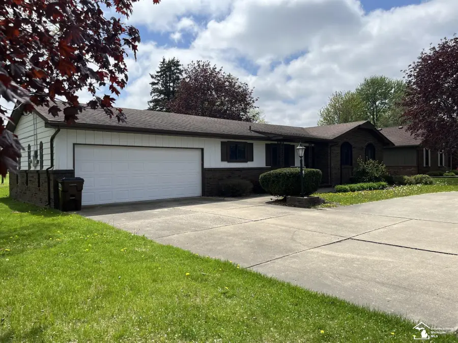 1303 W Erie, Temperance, MI 48182 - #2