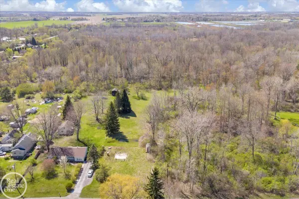 5577 Tice, Fort Gratiot, MI 48059