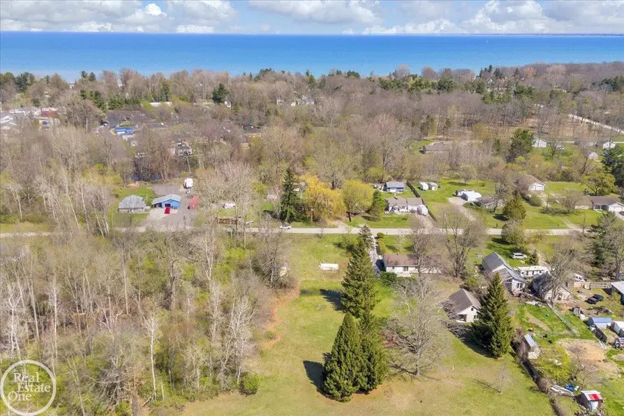 5577 Tice, Fort Gratiot, MI 48059 - #3