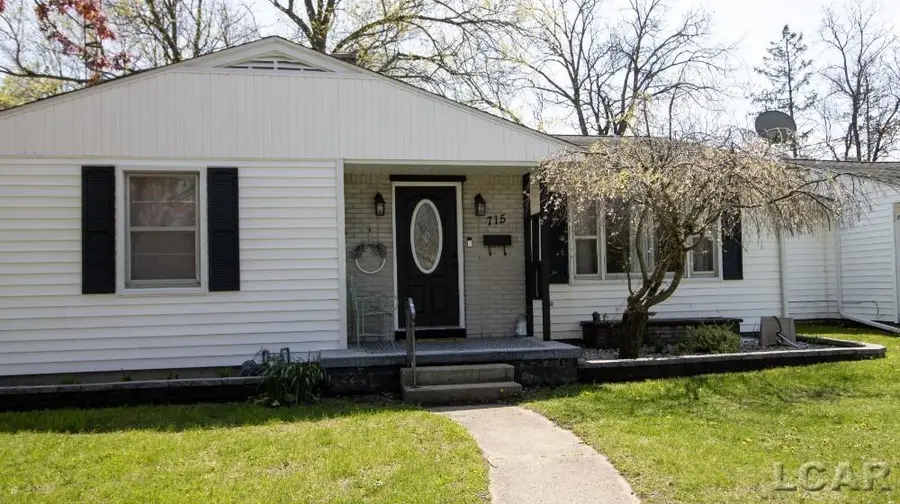 715 Alexander, Adrian, MI 49221 - #2