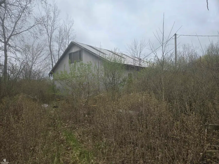 5637 Metcalf Vl, Clyde, MI 48049 - #2
