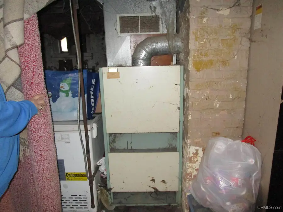 301 S 11th, Escanaba, MI 49829 - #2