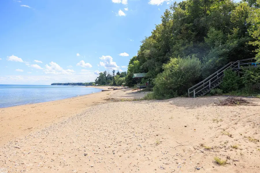 2345 Lakeshore, Applegate, MI 48401 - #3