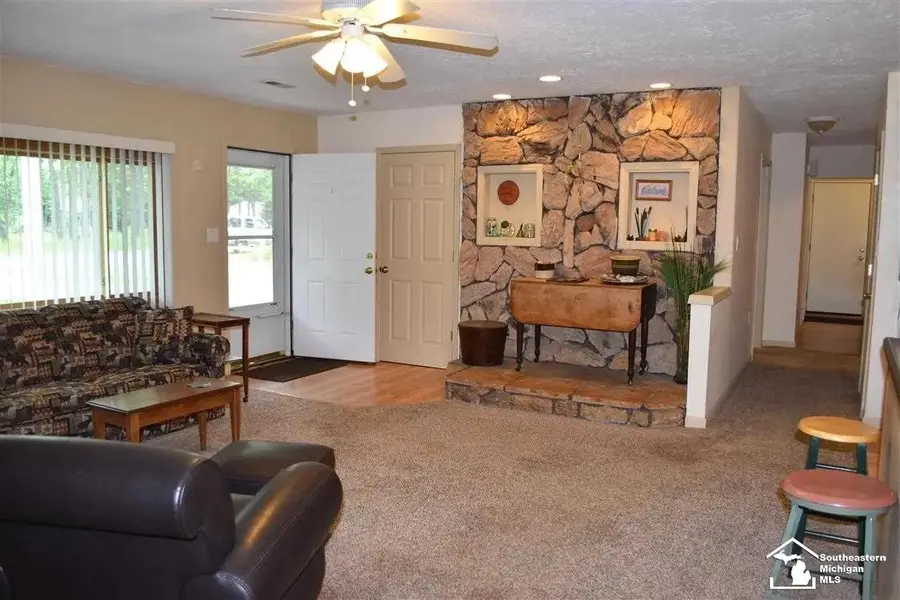 103 Marigold, Houghton Lake, MI 48629 - #2