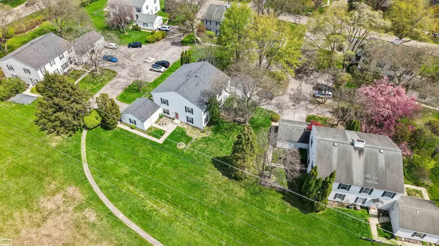 38723 Lighthouse, Clinton Township, MI 48038 - #3