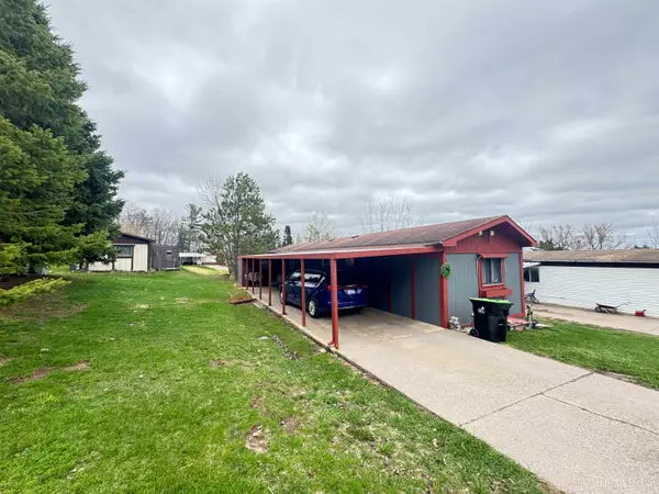 1300 Michigan, Iron Mountain, MI 49801