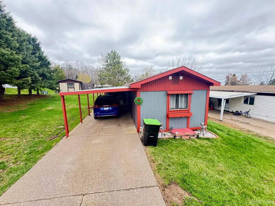 1300 Michigan, Iron Mountain, MI 49801 - #3