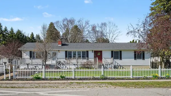 107 North, Pinconning, MI 48650