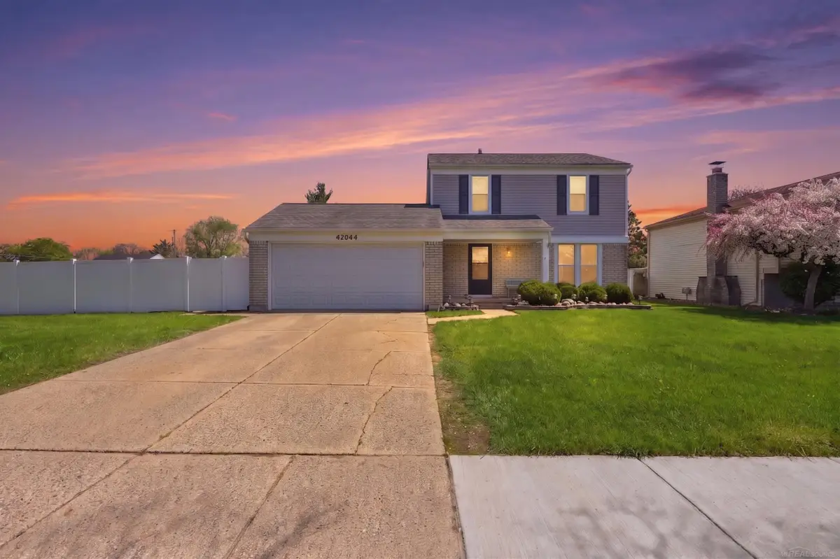 42944 Pheasant Run, Sterling Heights, MI 48313 - #1