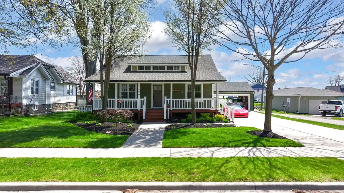 1806 Saint Clair River, Algonac, MI 48001 - #1