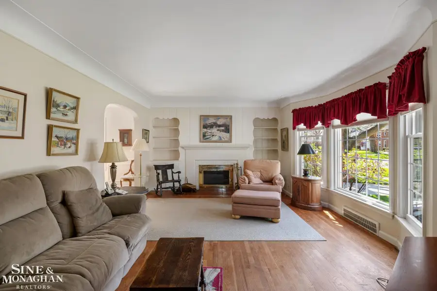 449 Allard, Grosse Pointe Farms, MI 48236 - #3