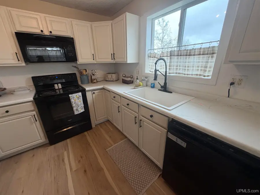 475 River, Ishpeming, MI 49849 - #2