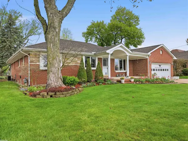 41589 Windmill, Harrison Twp, MI 48045