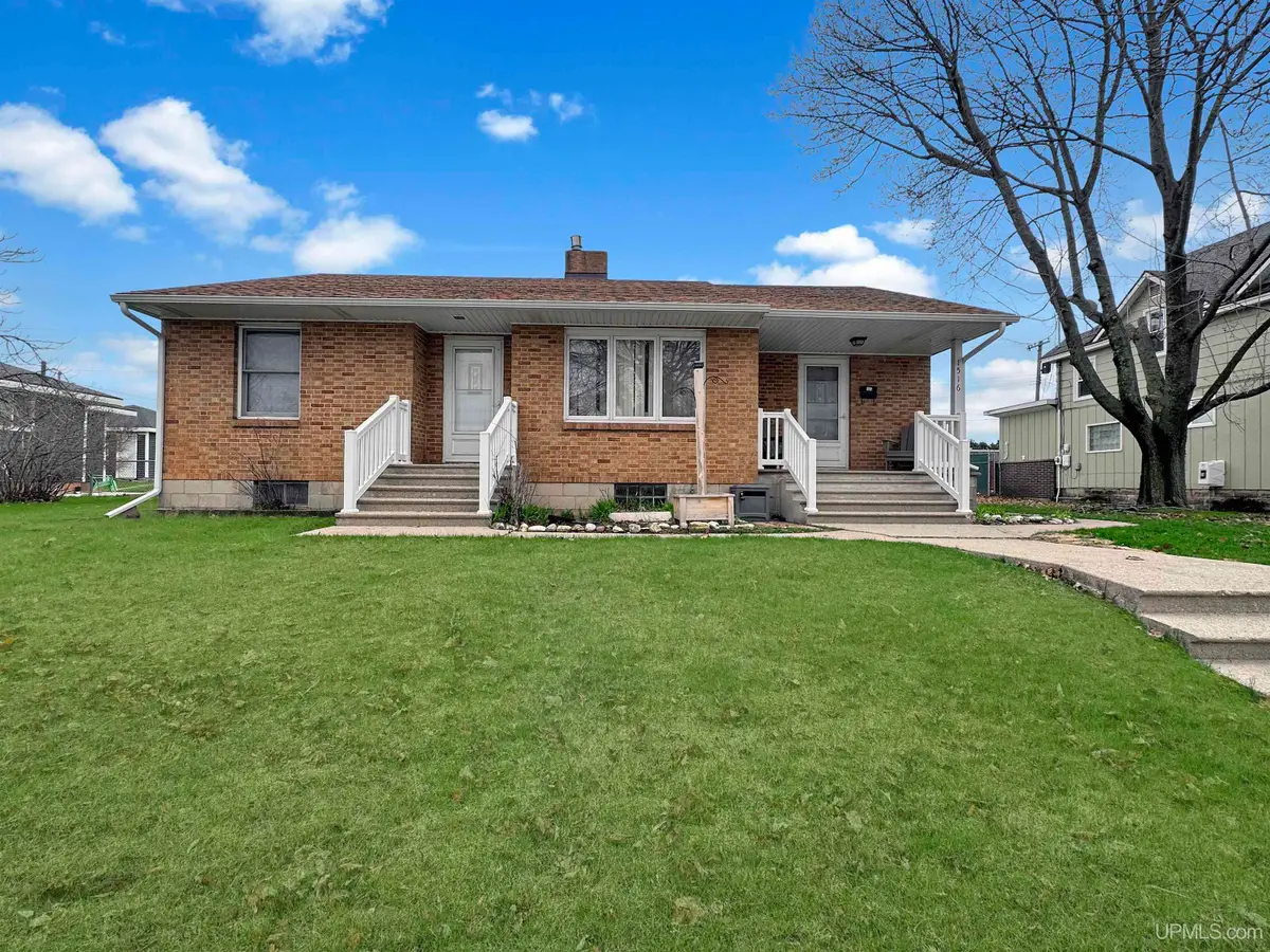 1516 N 16th, Escanaba, MI 49829 - #1