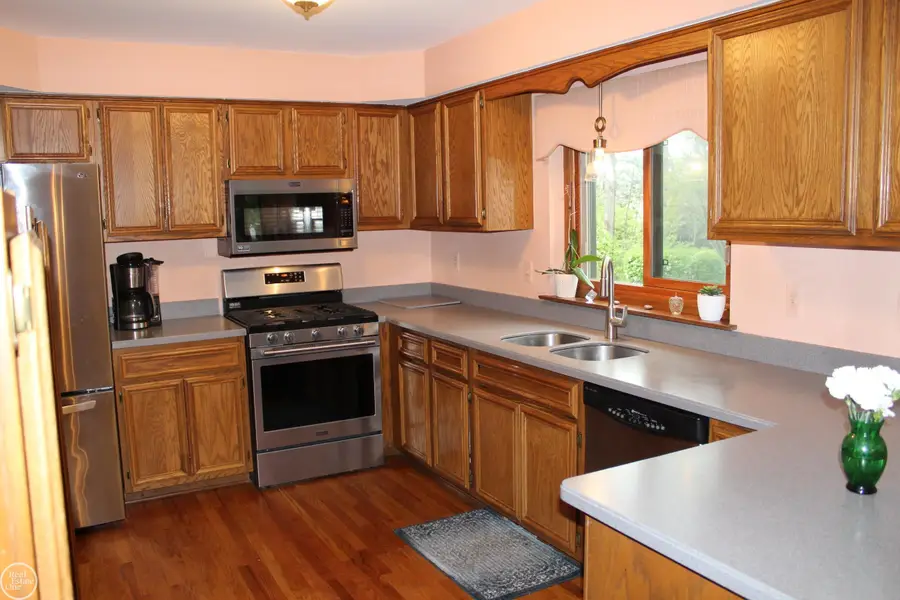 20081 Calumet, Clinton Township, MI 48038 - #3