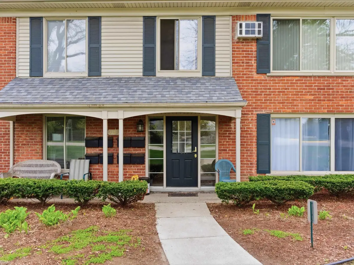 11410 Canal #205, Sterling Heights, MI 48314 - #1