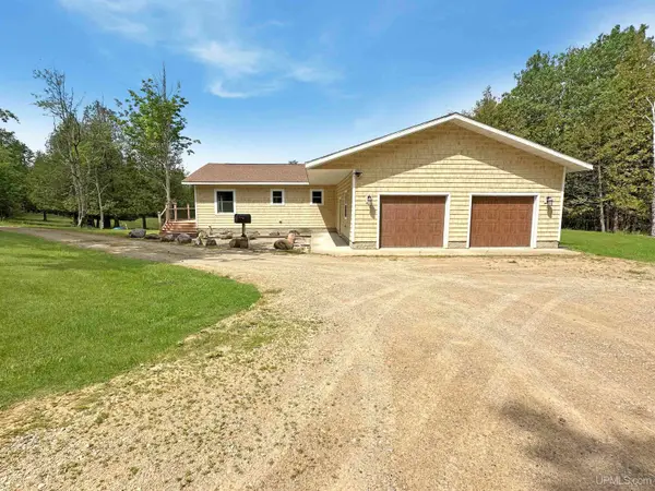 3930 E East Rd, Powers, MI 49874