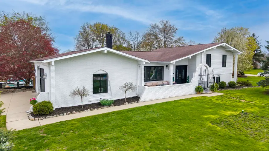9059 Sandy Ridge, White Lake, MI 48386 - #3