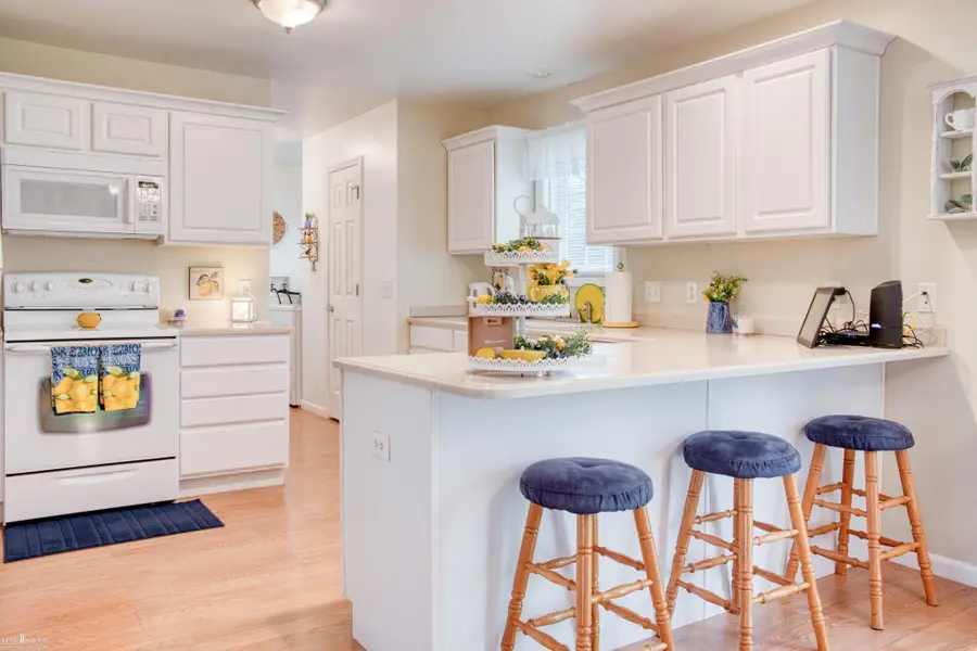 107 N Kingsley, Corunna, MI 48817 - #2