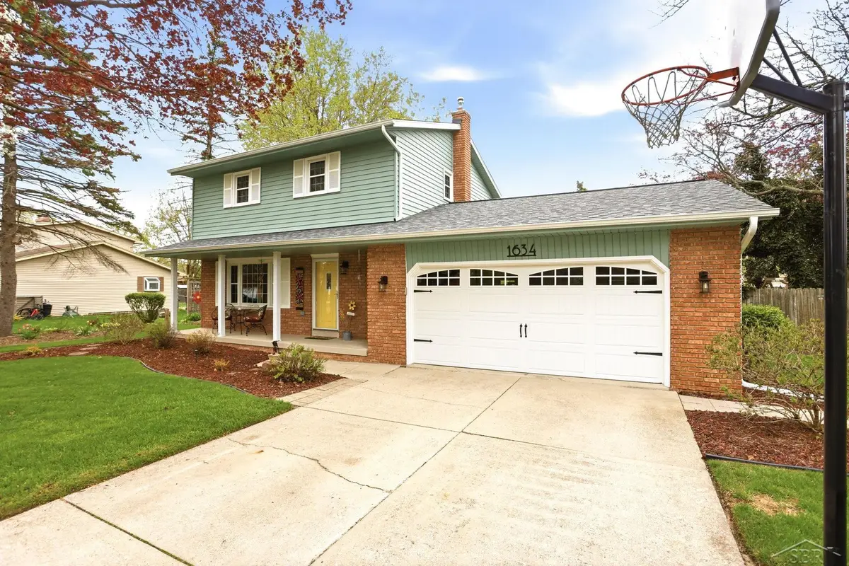 1634 Briarson, Saginaw, MI 48638 - #1