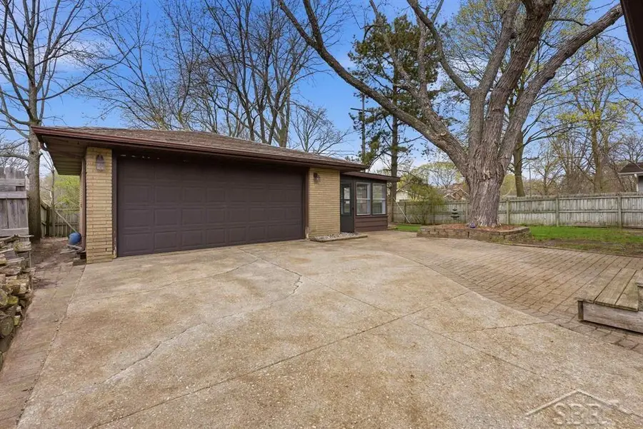 2811 Dina, Midland, MI 48642 - #2