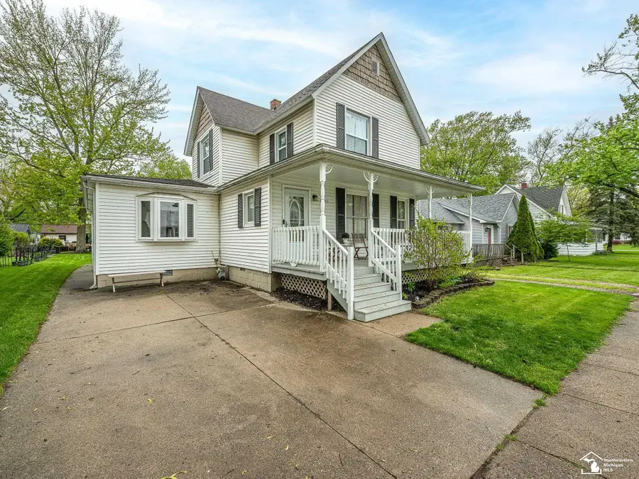 12747 Matthews, Carleton, MI 48117 - #3