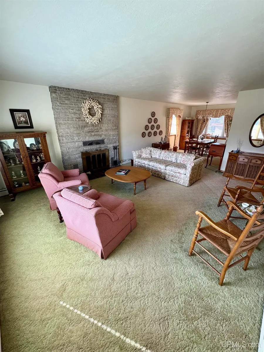 717 White, Ishpeming, MI 49849 - #3