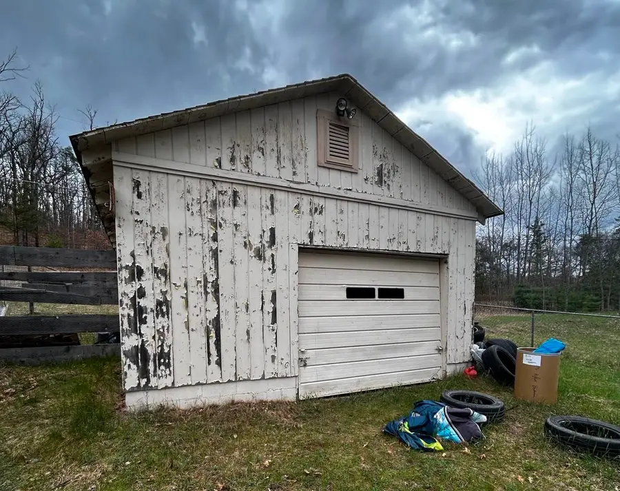 601 Eola, Harrison, MI 48625 - #3