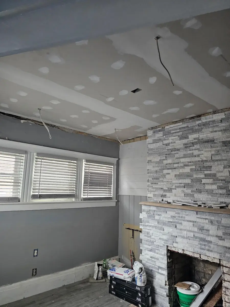 709 N Granger, Saginaw, MI 48602 - #2
