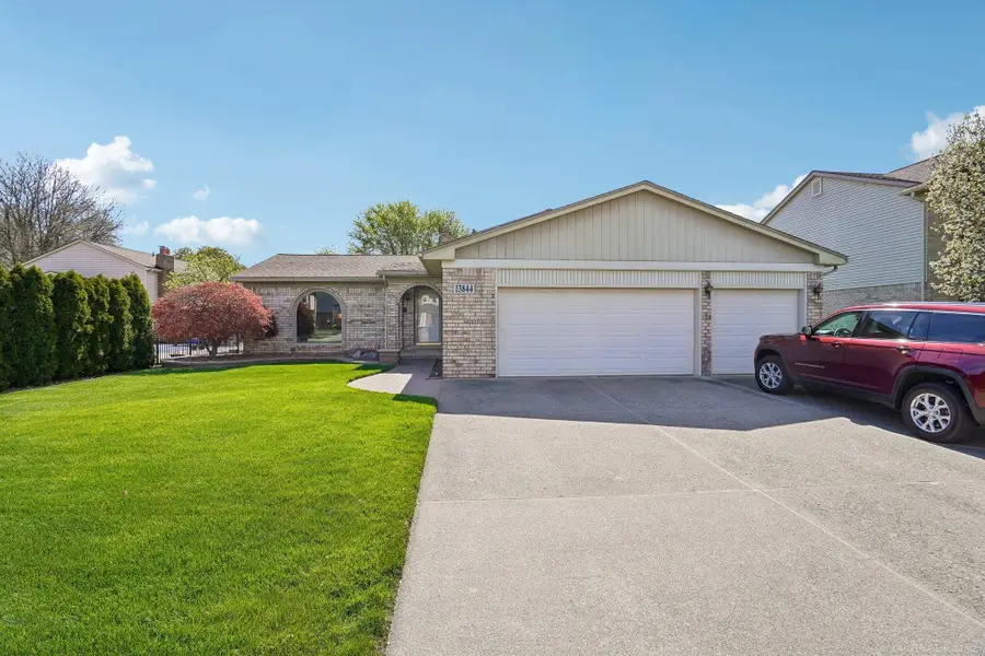 13844 Diversion, Sterling Heights, MI 48313 - #3