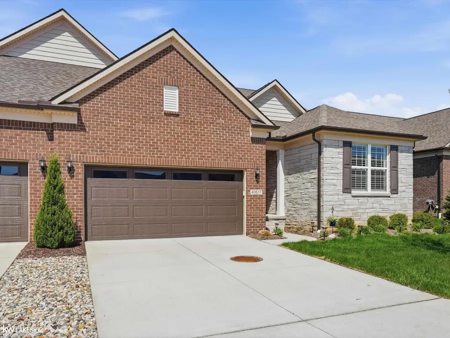 40617 Tulip Trce, Clinton Township, MI 48036 - #2
