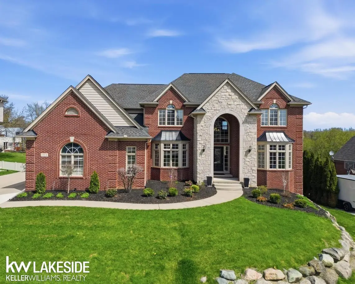 1112 Canyon Creek, Rochester Hills, MI 48306 - #1