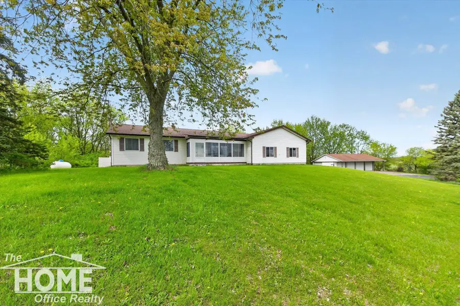 6444 Grand River, Bancroft, MI 48414 - #2