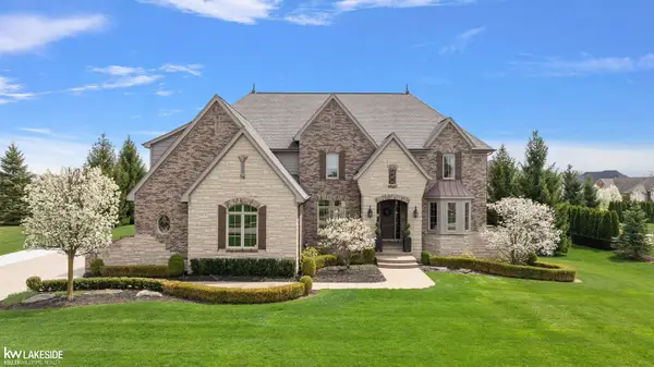 61870 Cotswold, Washington, MI 48094