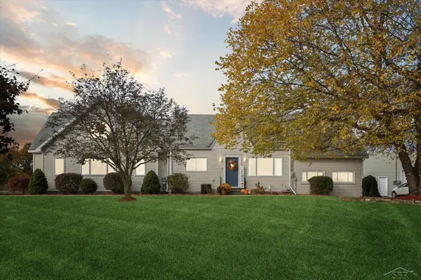 7165 Hospital, Freeland, MI 48623