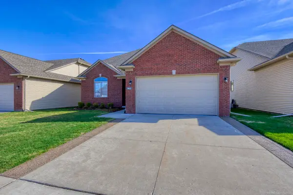 30028 Danvers #68, Chesterfield Twp, MI 48051